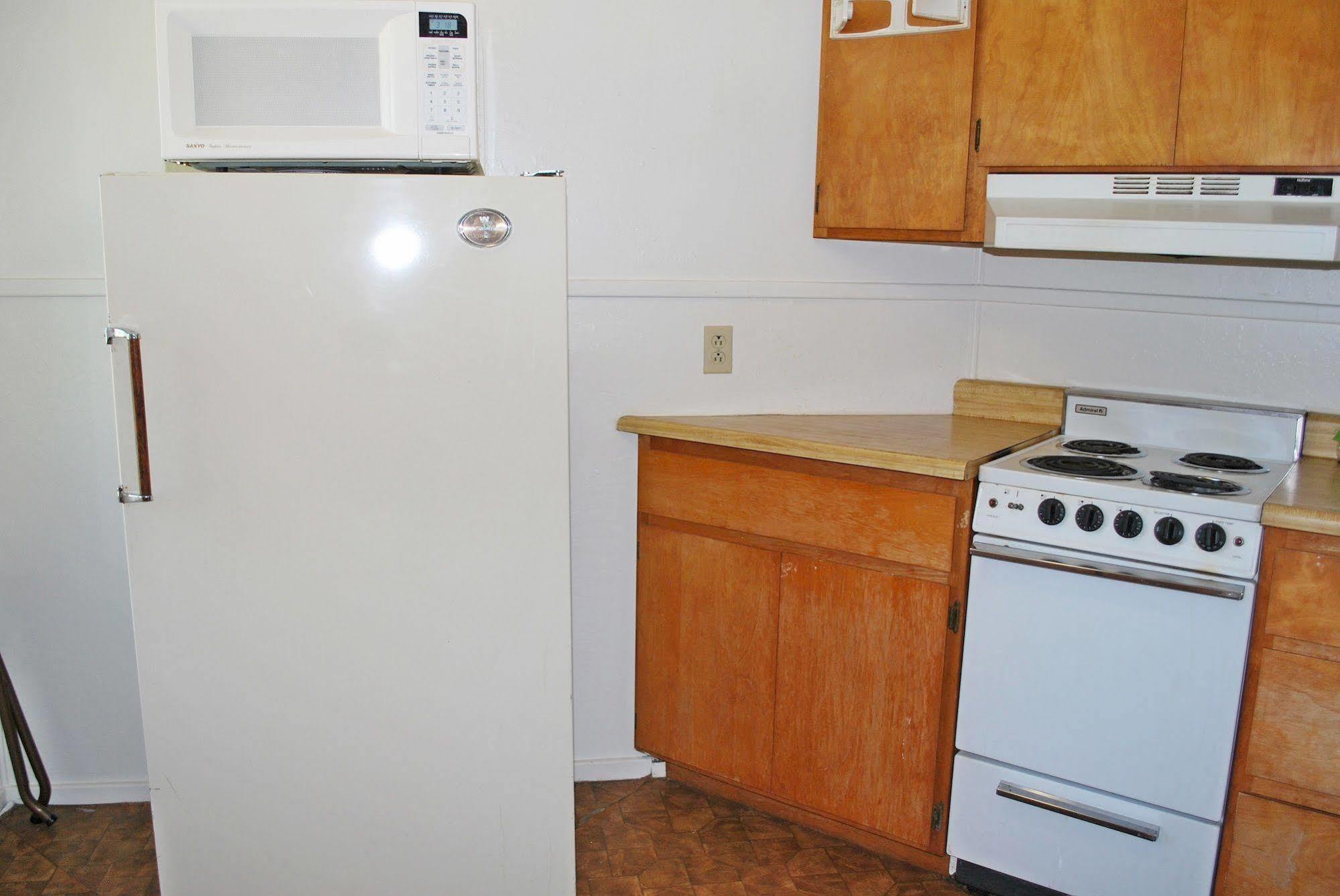 Oregon Motel 8 And Rv Park Klamath Falls Exterior foto