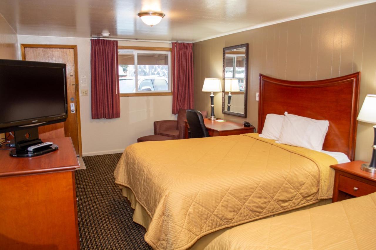 Oregon Motel 8 And Rv Park Klamath Falls Exterior foto